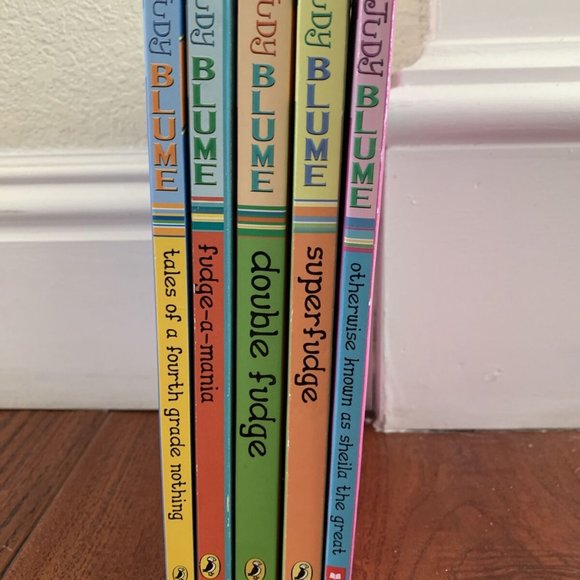 JUDY BLUME COMPLETE FUDGE SERIES 1-5 Fourth Double Shelia Super Fudge-a-mania - Picture 3 of 12